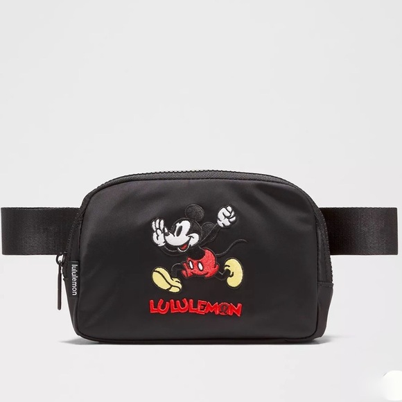 lululemon athletica Handbags - Disney x lululemon Everywhere Belt Bag Mickey in Motion Graphic